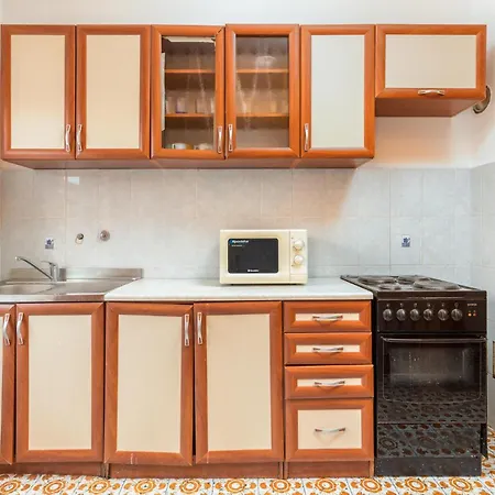 Apartment Lovely Apartment In Fazana With Kitchen